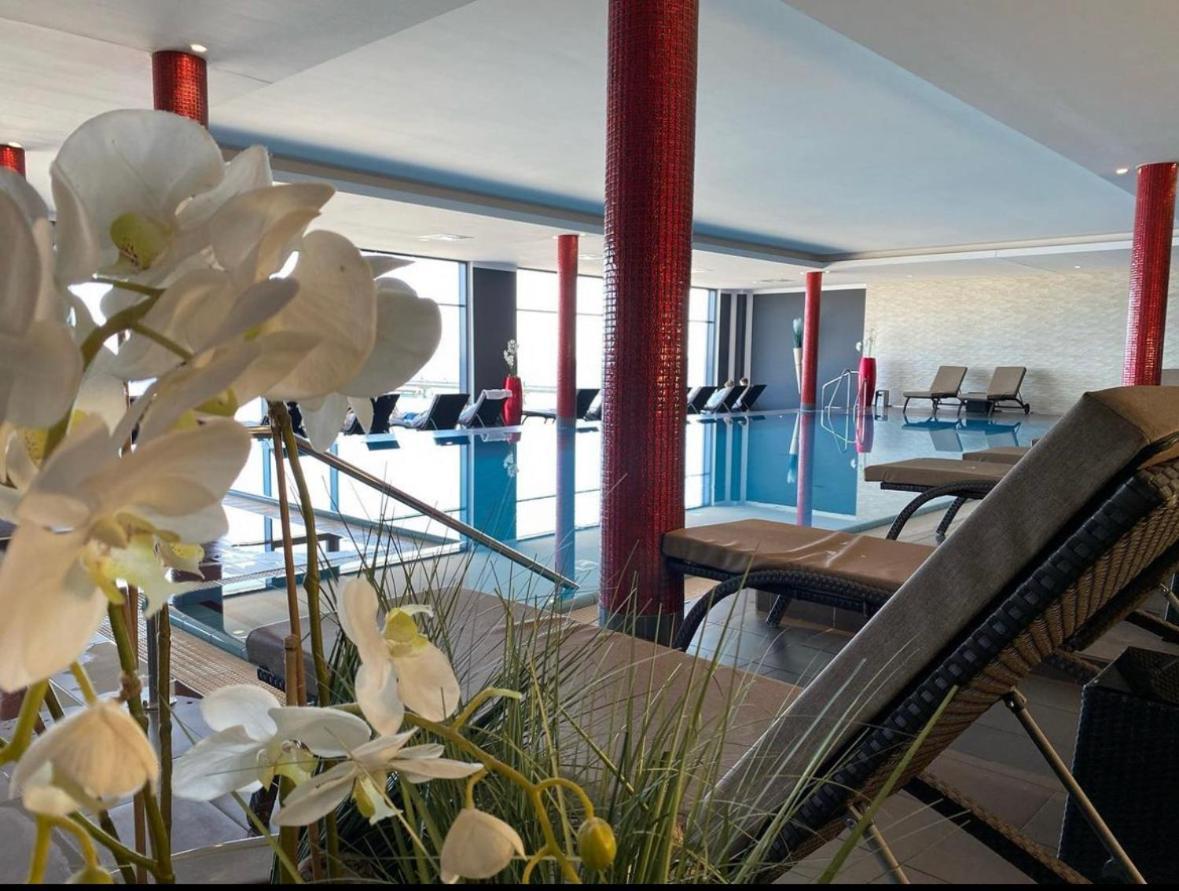 Bayside Hotel ชาร์บอยท์ซ ภายนอก รูปภาพ